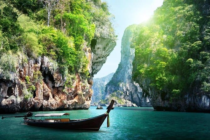 Longatil boat in Krabi county