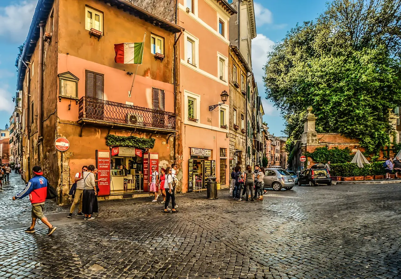 Trastevere square